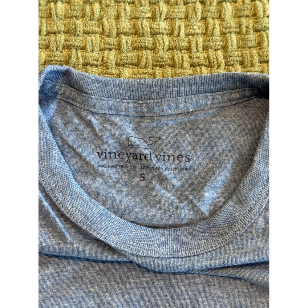 Vineyard Vines Mens Small Blue Heathered Surf Van Graphic T-Shirt Est 1998 Crew - Picture 5 of 5
